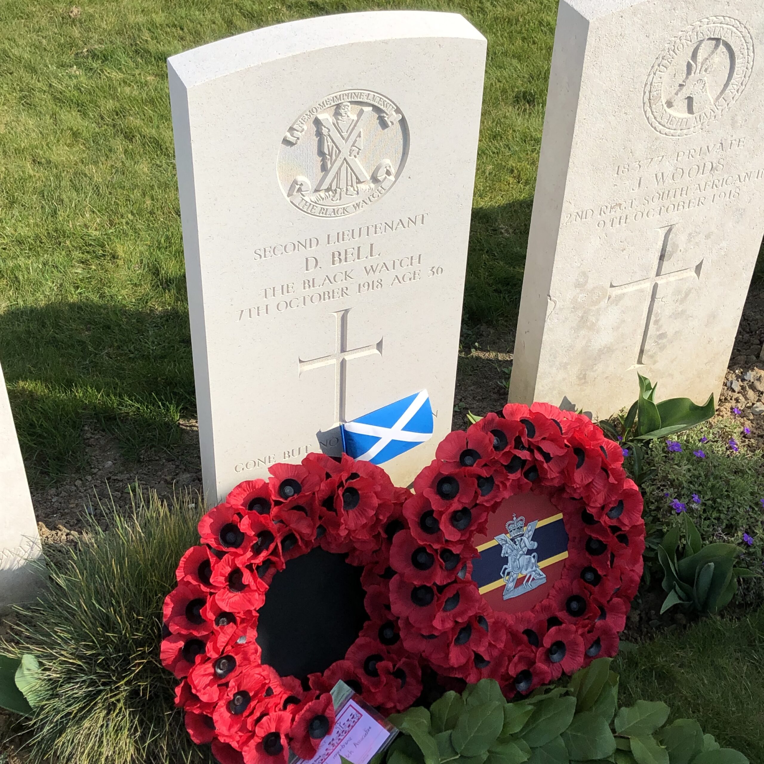D Bell grave